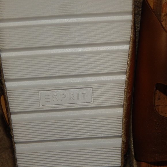 NEW ESPRIT Rose Gold Brielle Sandals sz 9 - Picture 2 of 2